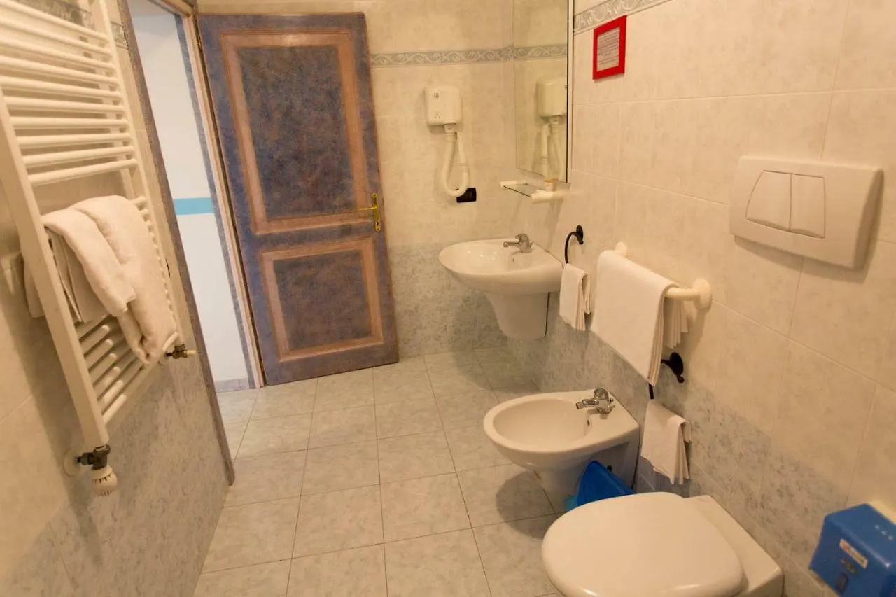 Locanda Hotel Articiocco Cavanella Po